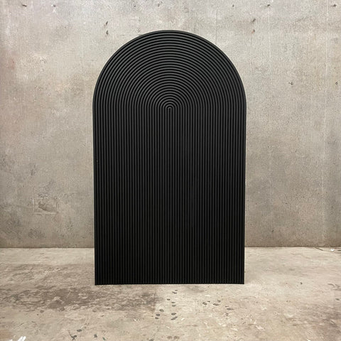 LARGE BLACK RIPPLED ARCHED BACKDROP HIRE - PLEASE EMAIL TO HIRE