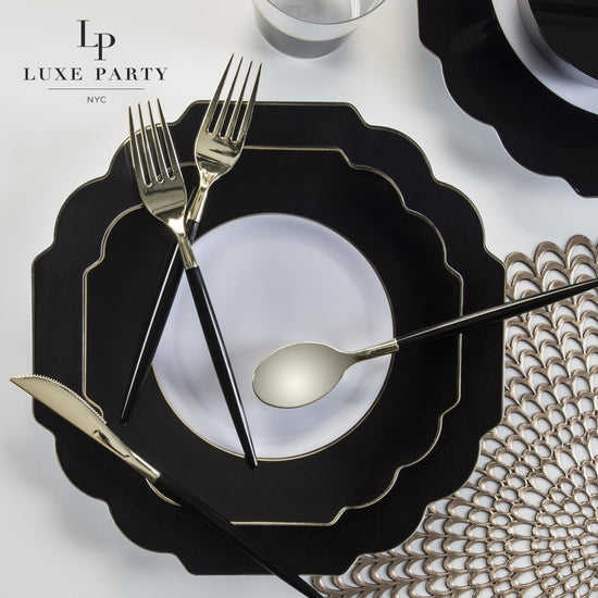 Black & Gold Elegant Luxury Scalloped Plastic Plates (10 pack)